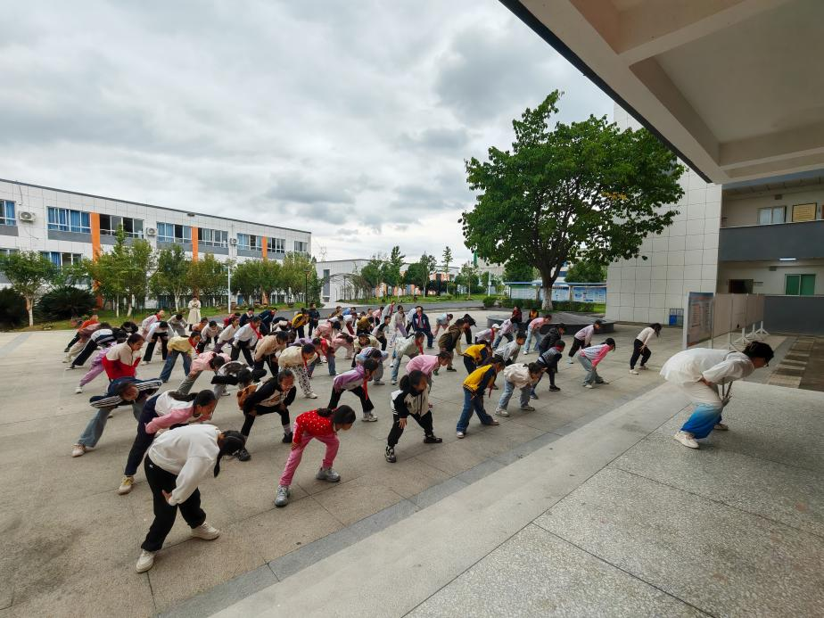 图片1.png 图片1.png