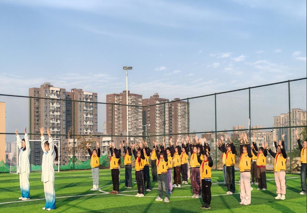 图片2.png 图片2.png